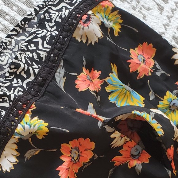 Xhilaration 2-piece Floral Set - Picture 4 of 7